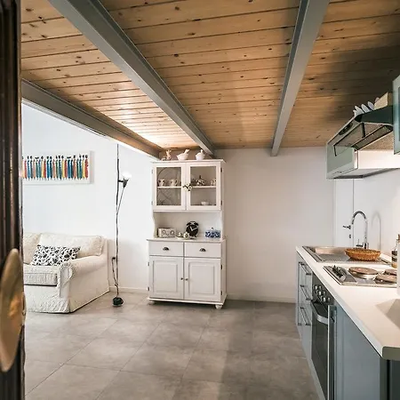 Apartman Domenichino Halldis Apartment *